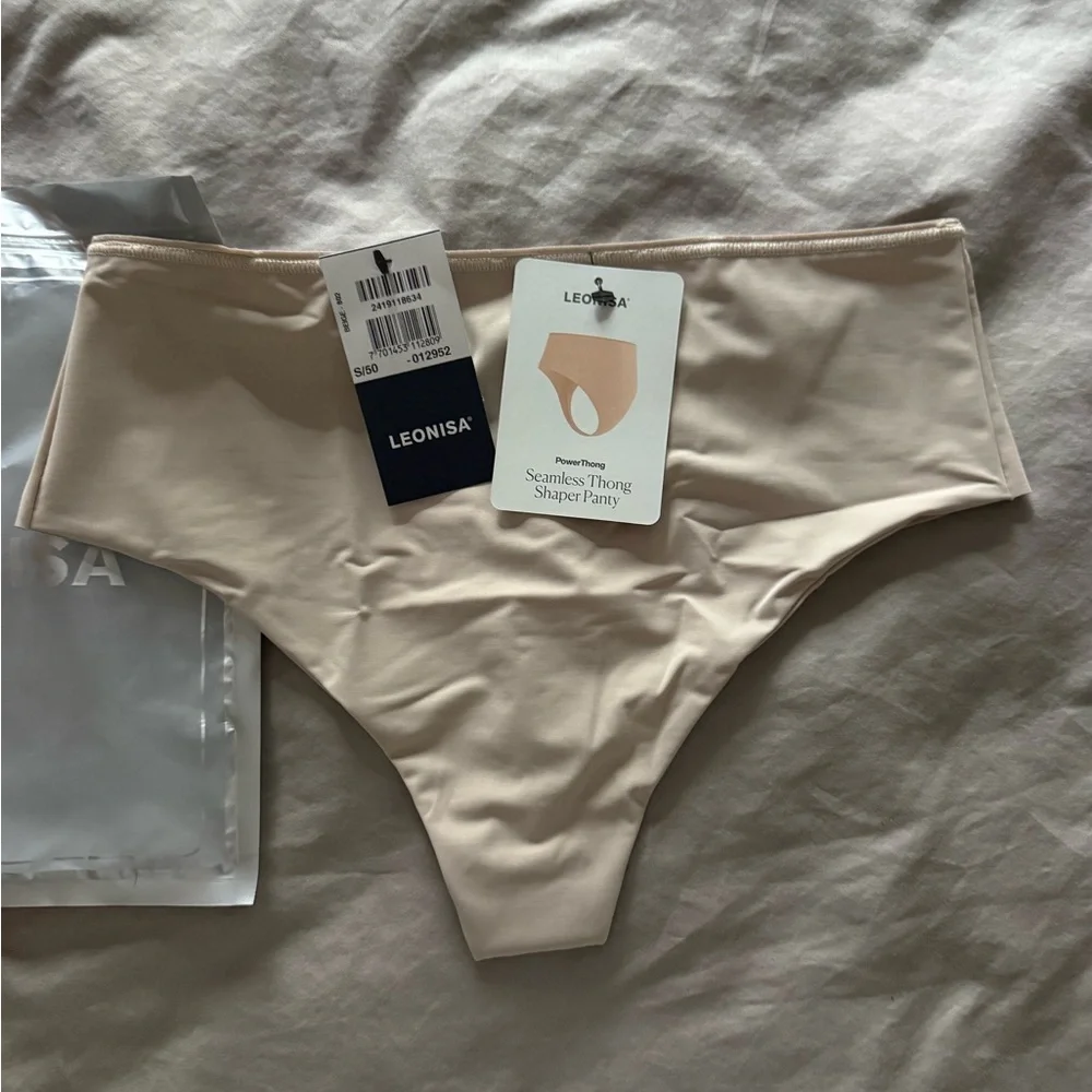 Leonisa Seamless Thong Shaper Panty - Nude New with tags - Picture 1 of 2